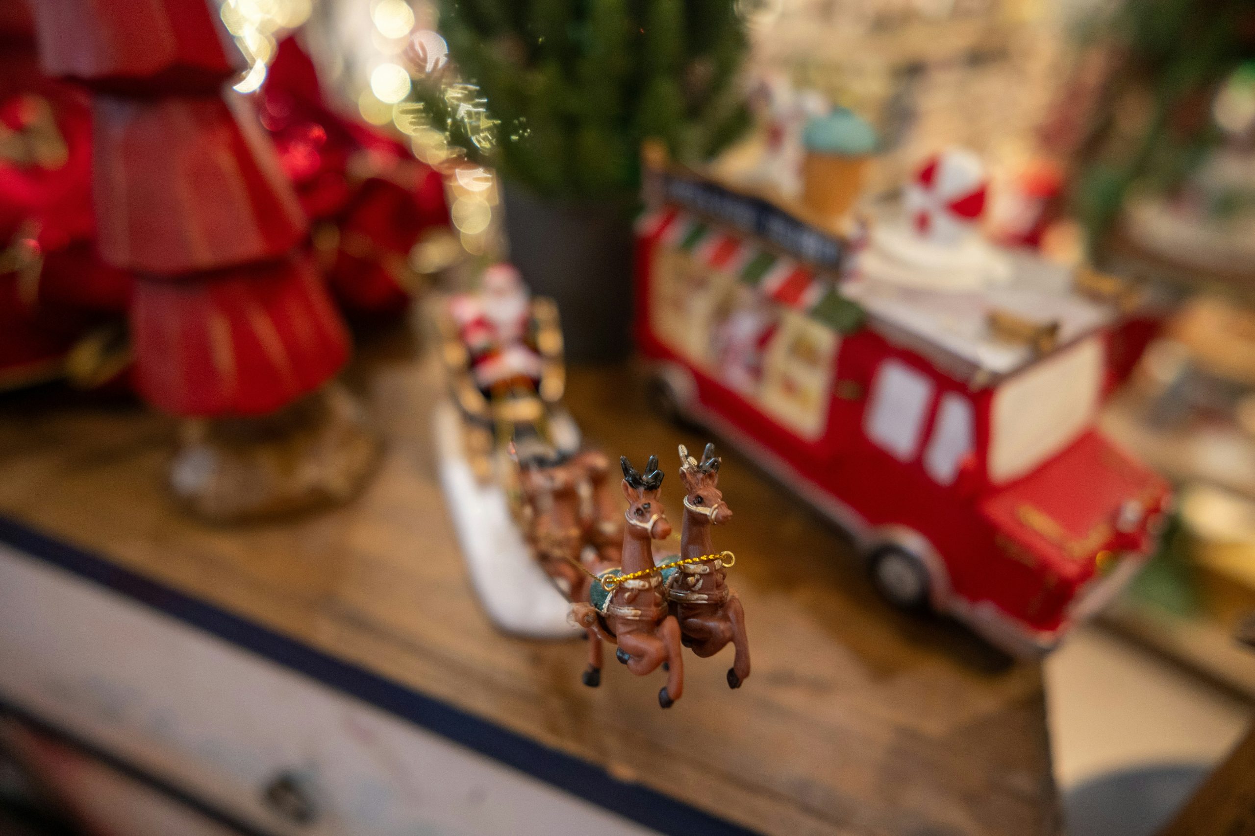 Soft Christmas Displays for Kitchen Cupboards with a Charming Bench Accent
