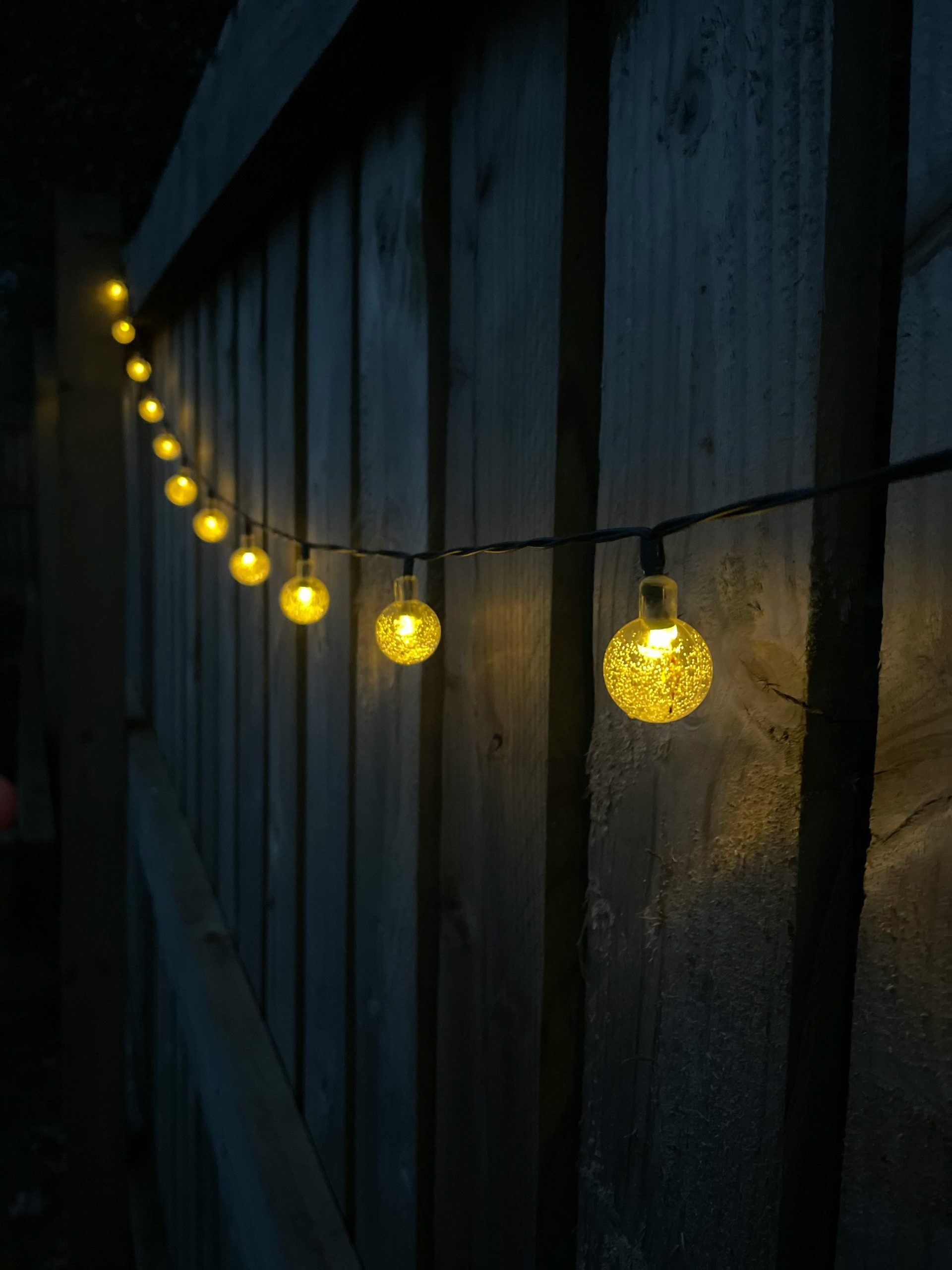 Stunning DIY Ideas Using String Lights to Decorate Your Space